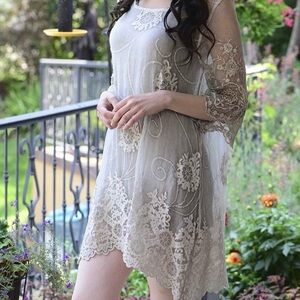 Hazel Embroidered Silk Dress Tunic Boho Woman’s Size Medium